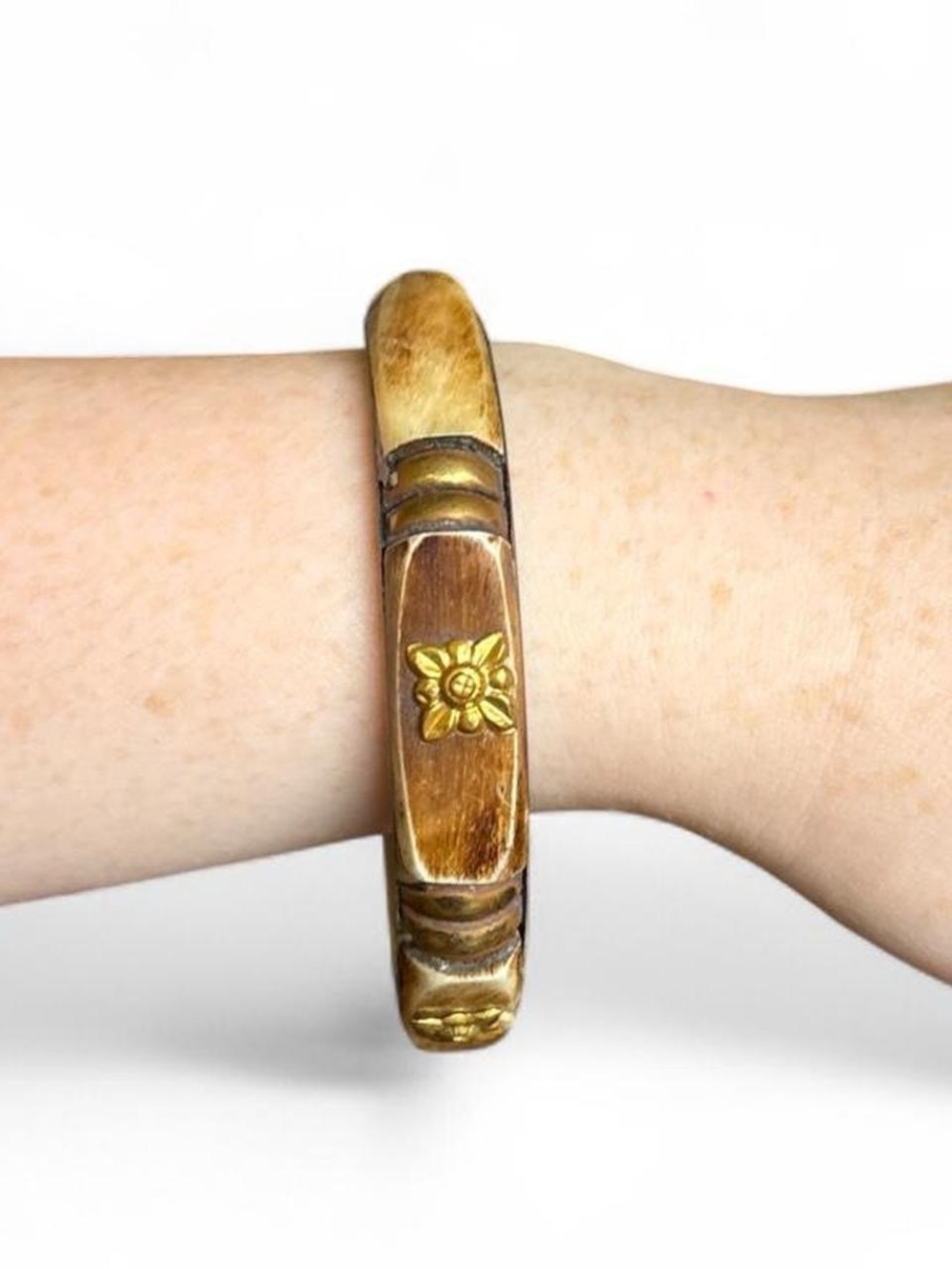 Vintage 70s Brass & Bovine Bone Segmented Bangle // Boho Western Chic Bracelet
